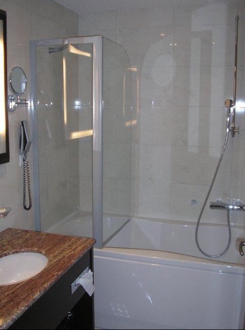 Aparthotel Premier Podgoriçe Oda fotoğraf